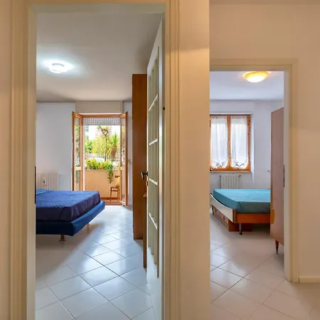 Apartman Sardinia Re - *